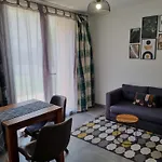 Un Ecrin Verdoyant Au Calme Nîmes